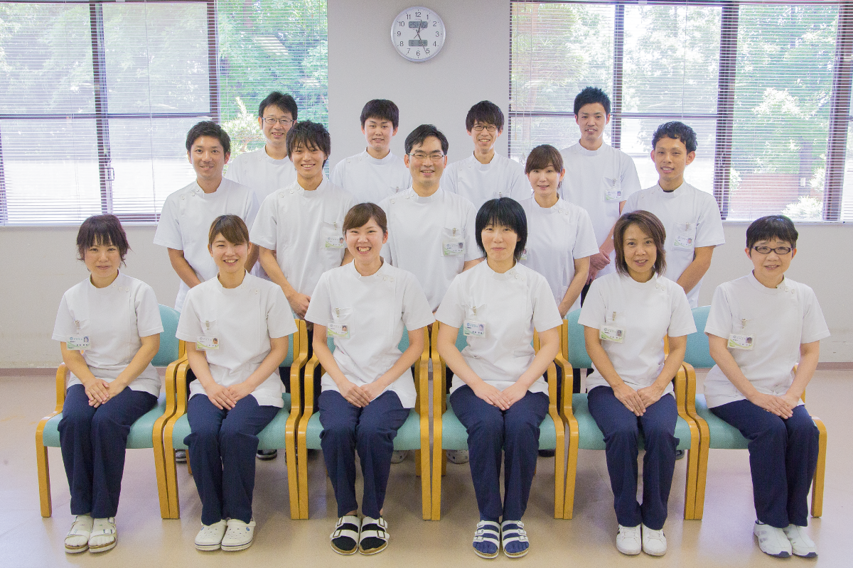 岩崎病院のリハビリスタッフの集合写真